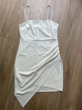 Threads Women's White Sleeveless Mini
Dress